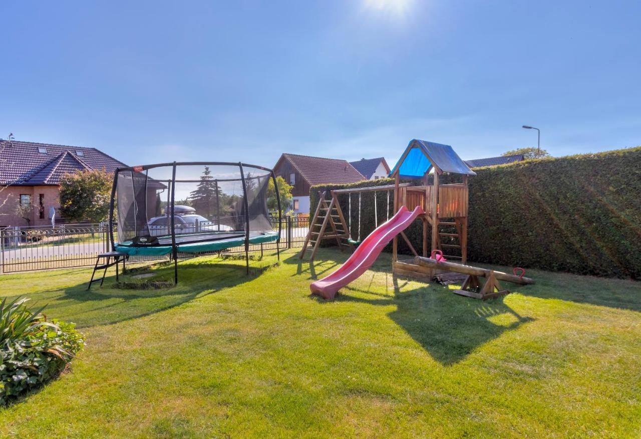 ゼーバート・ヘリングスドルフHaus Im Gruenenアパートメント エクステリア 写真